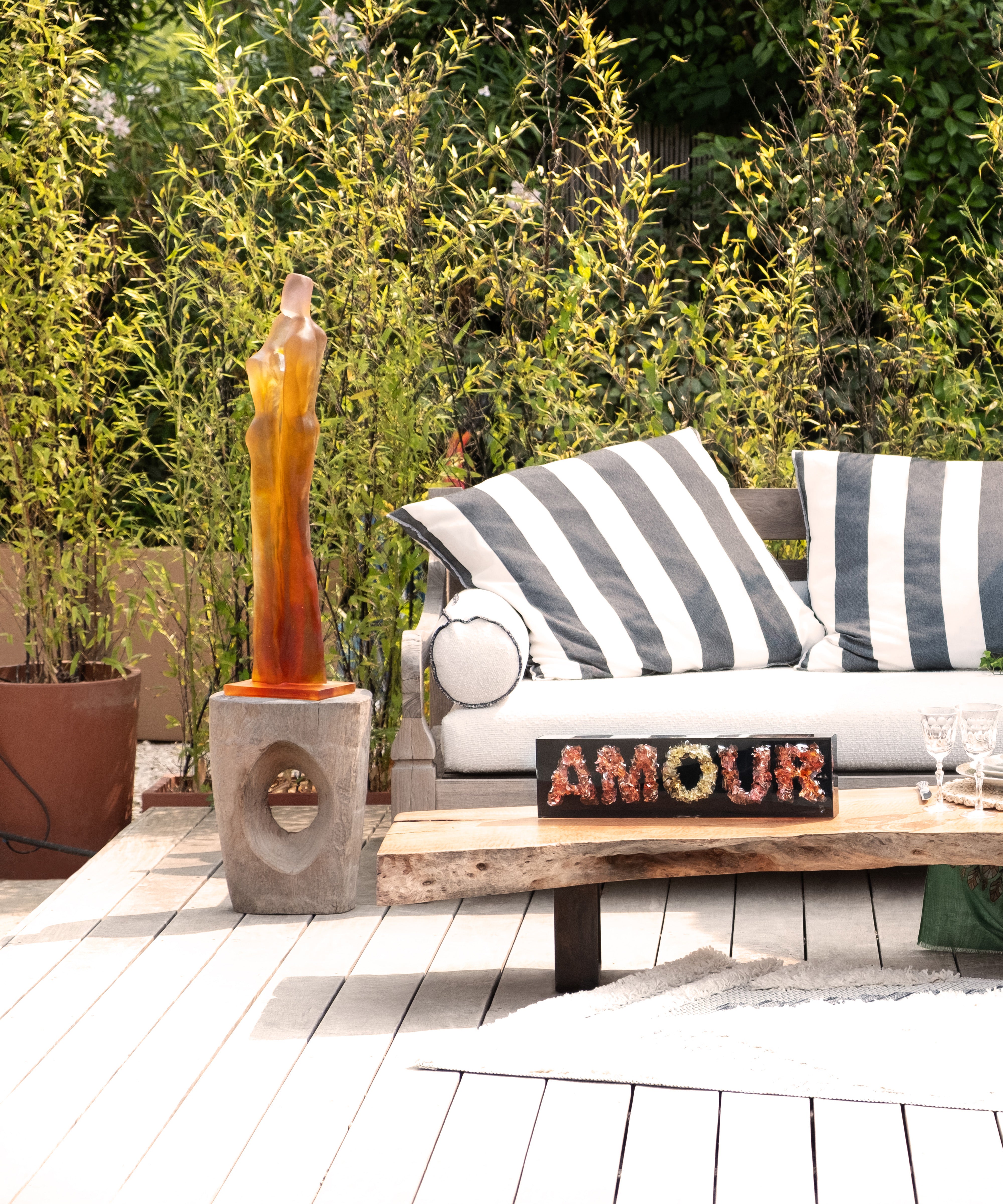 Le Retour Amber and pink by Laurence Bonnel 75ex – Daum