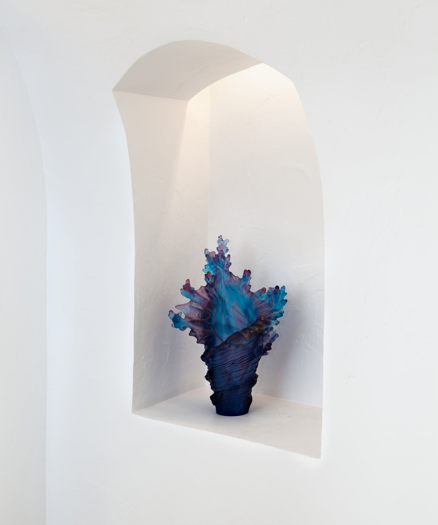 Mer de Corail Large vase Blue and red