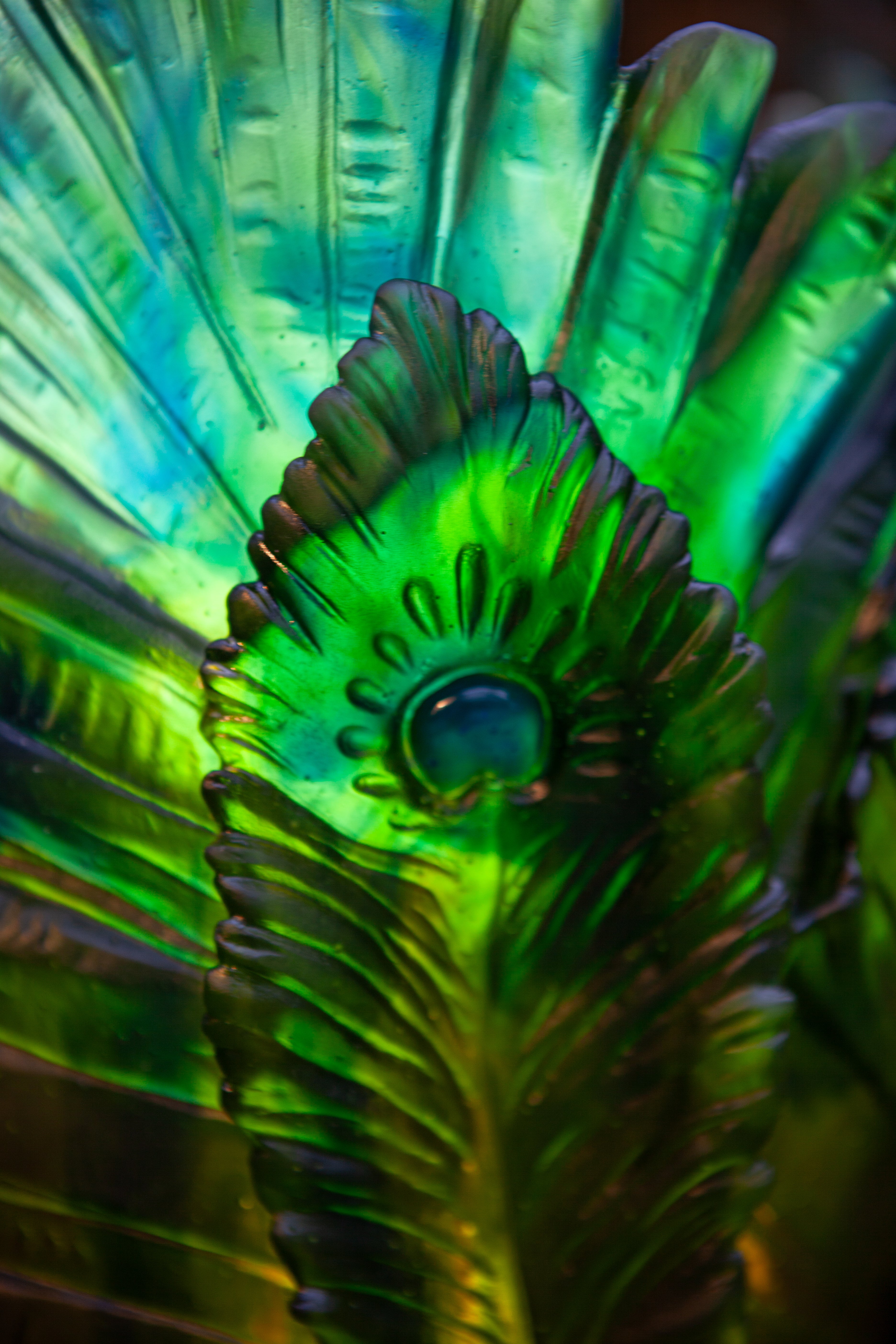 Fleur de Paon Exotique Magnum vase 25ex – Daum