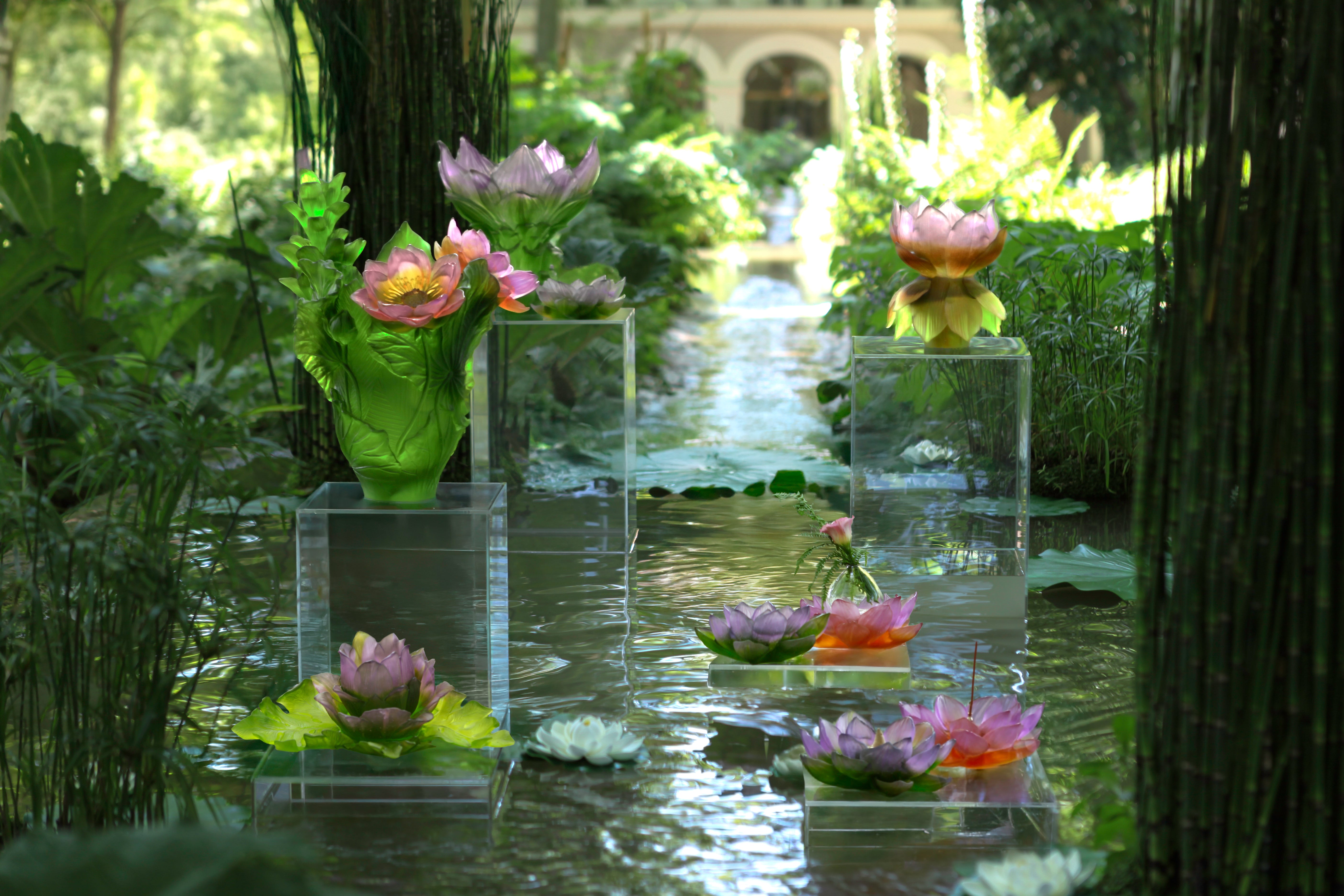 DAUMドームフランスクリスタル　PAPILLON BLUE DAUMドームフランスクリスタル PAPILLON BLUE