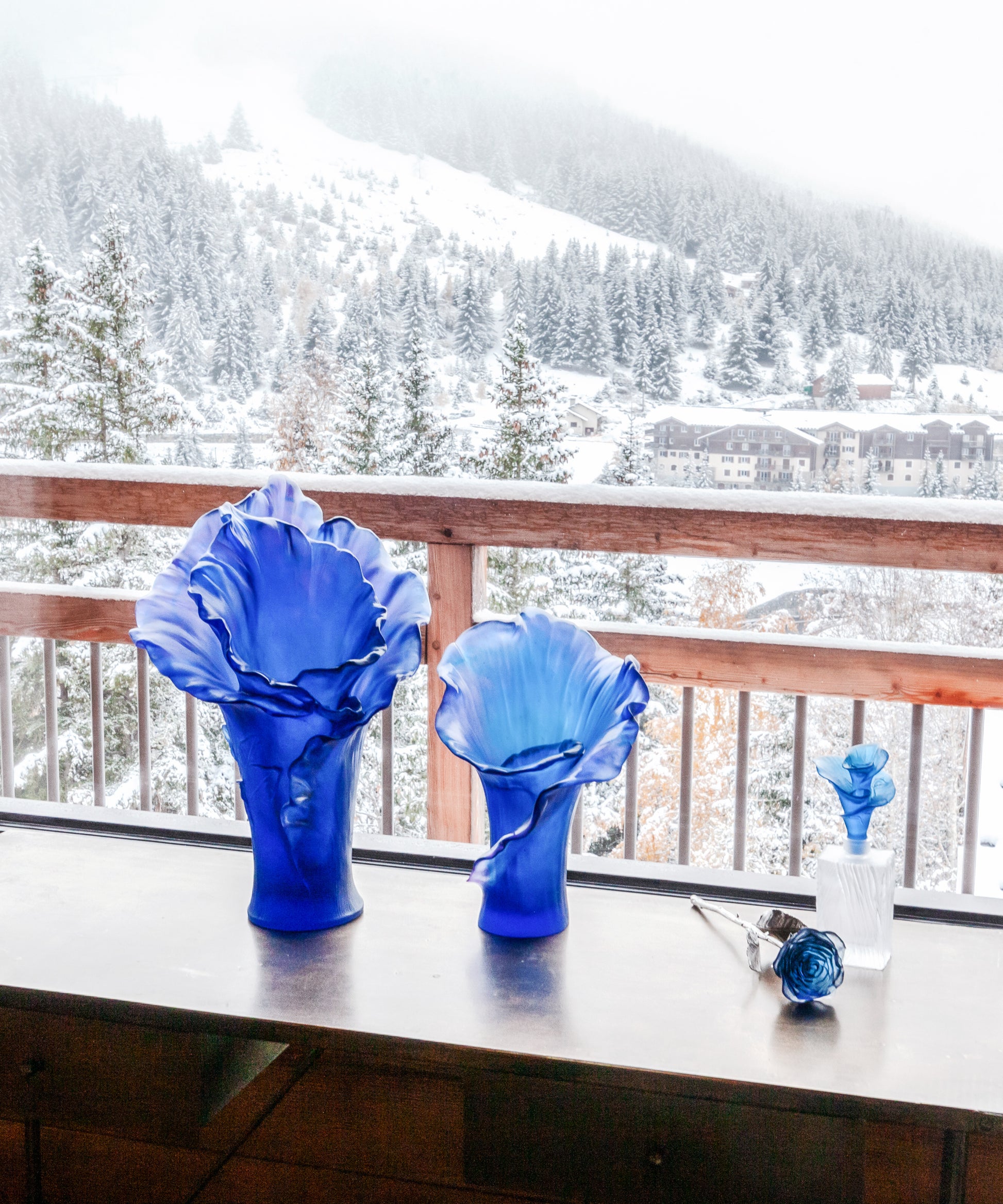 Arum Vase grand modèle Bleu nuit - Daum