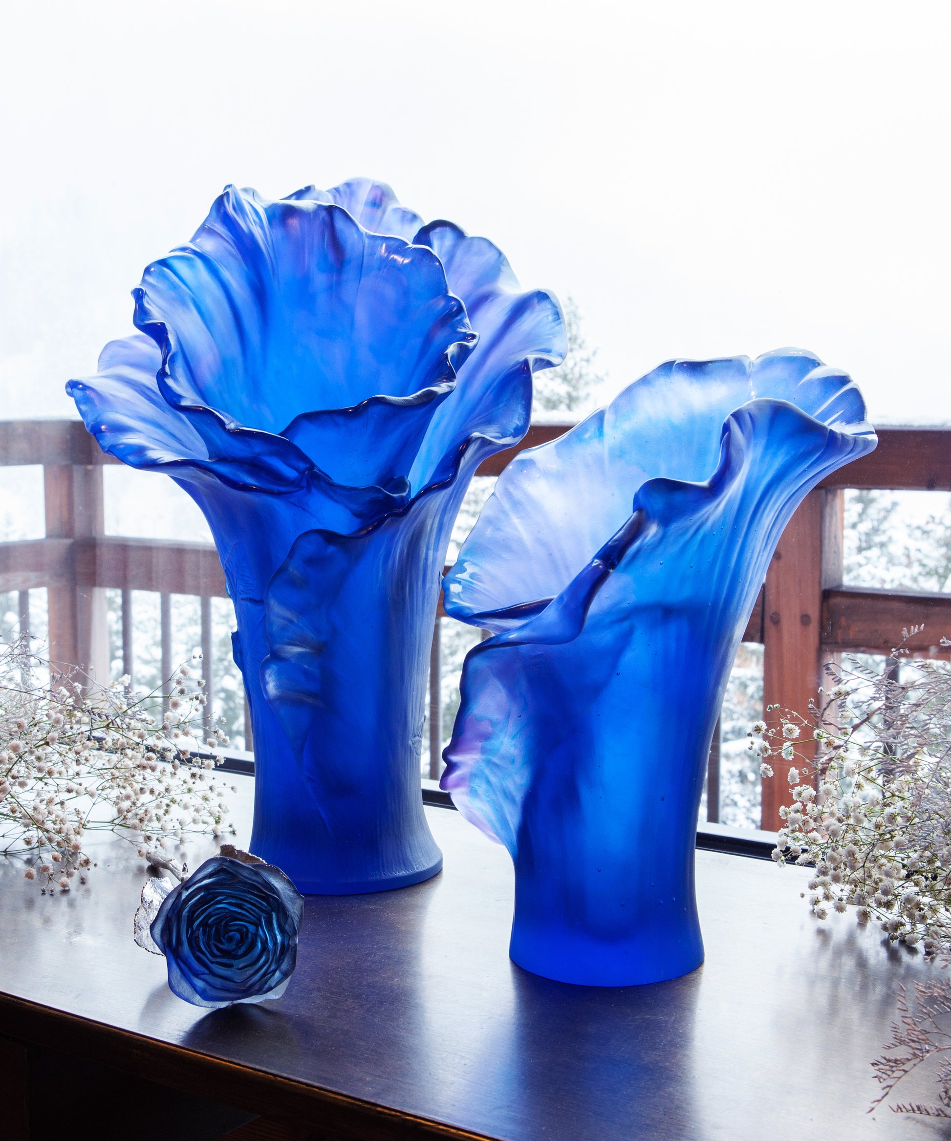 Arum Vase moyen modèle Bleu nuit - Daum