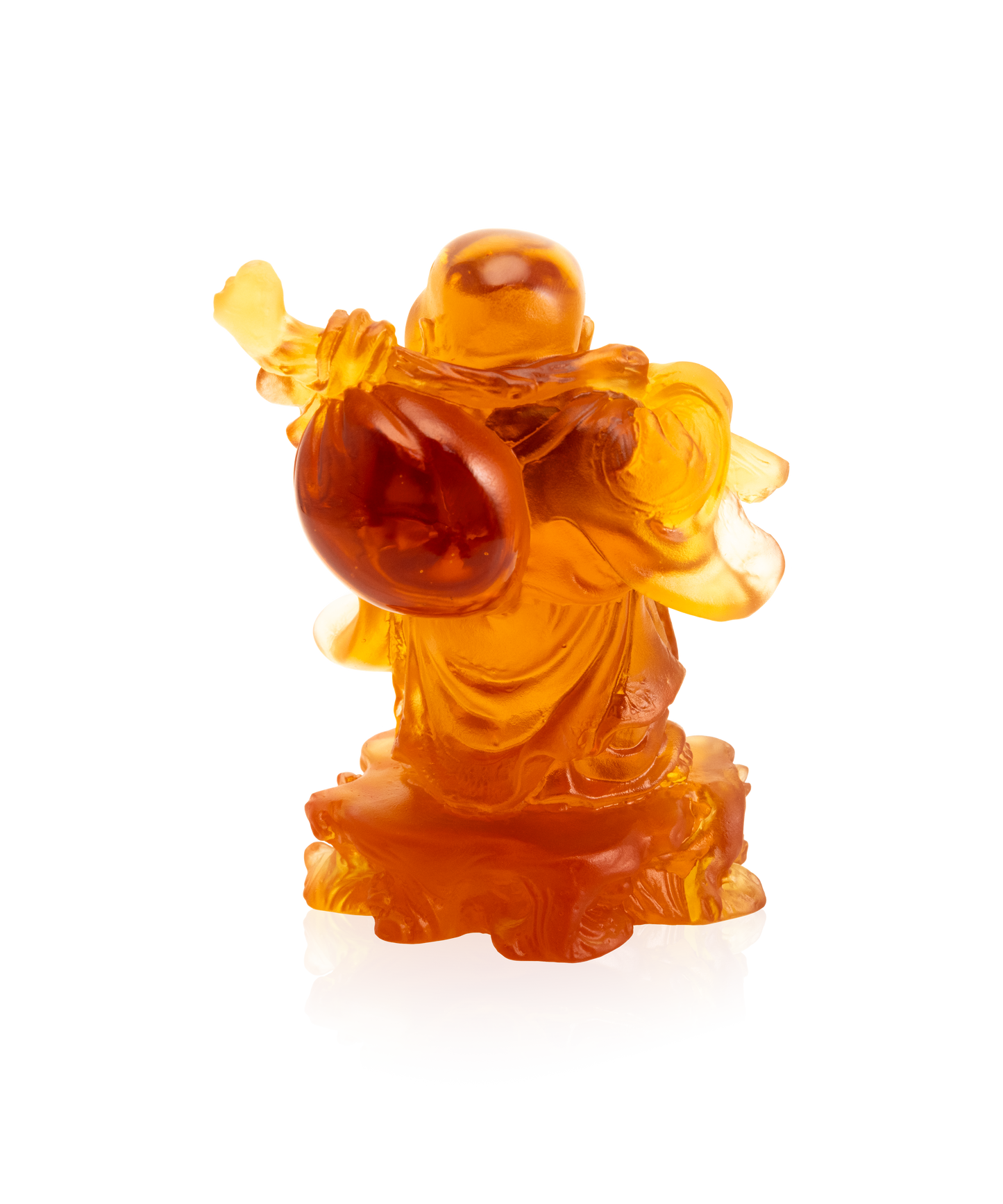 Bouddha debout en porcelaine Daum avec finition élégante, représentant la sérénité et la spiritualité dans une posture droite.
