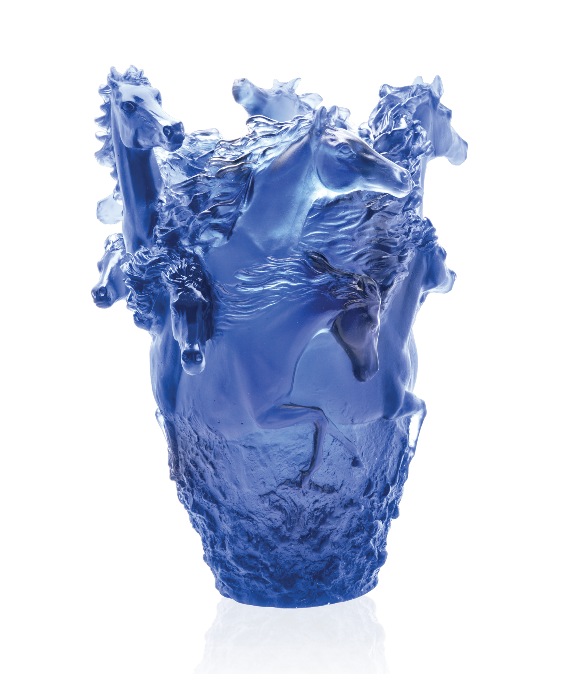 Vase Cavalcade grand modèle de Daum, en verre bleu avec motif élégant, grand format 175ex.