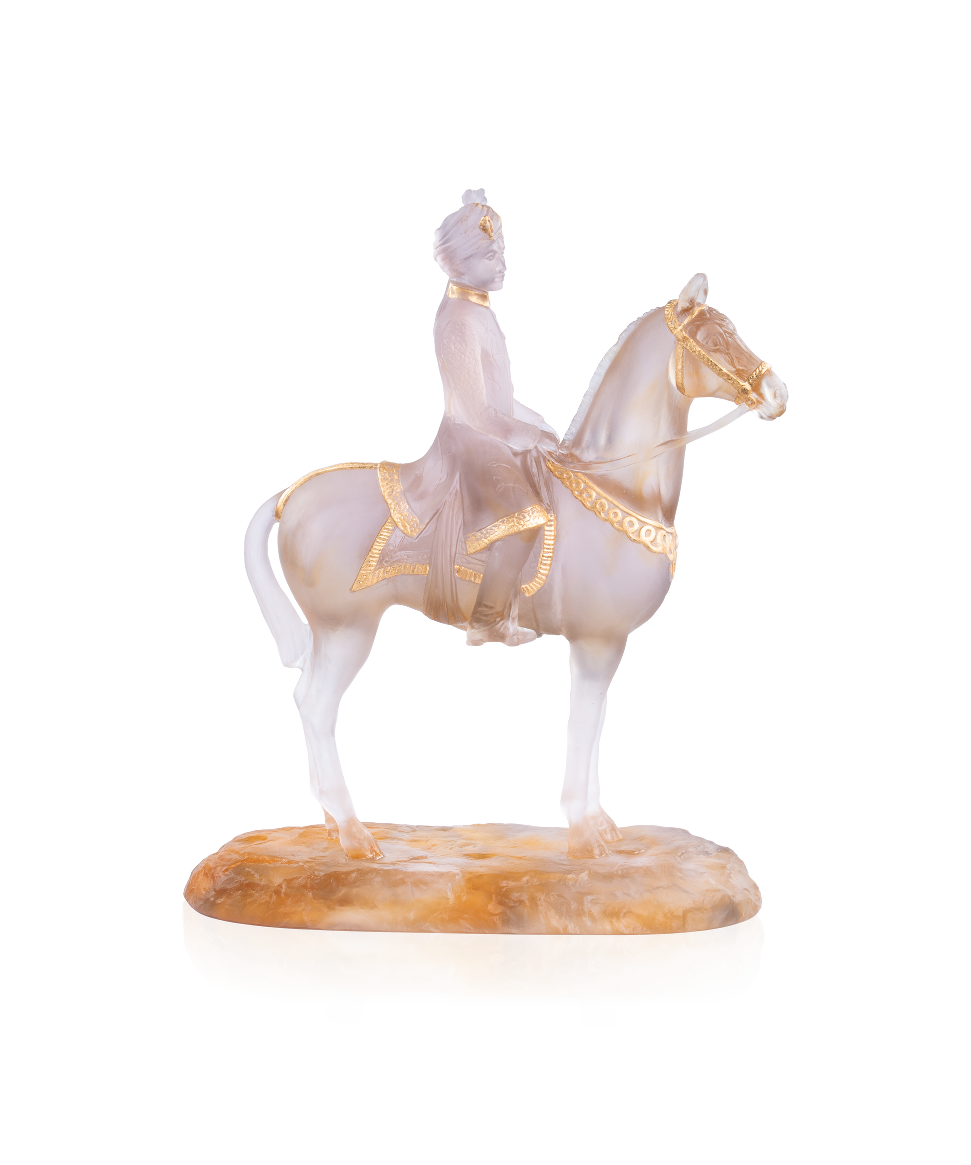 Cavalier Marwari Daum 75ex, figurine en porcelaine fine avec détails colorés, représentant un cheval Marwari traditionnel.