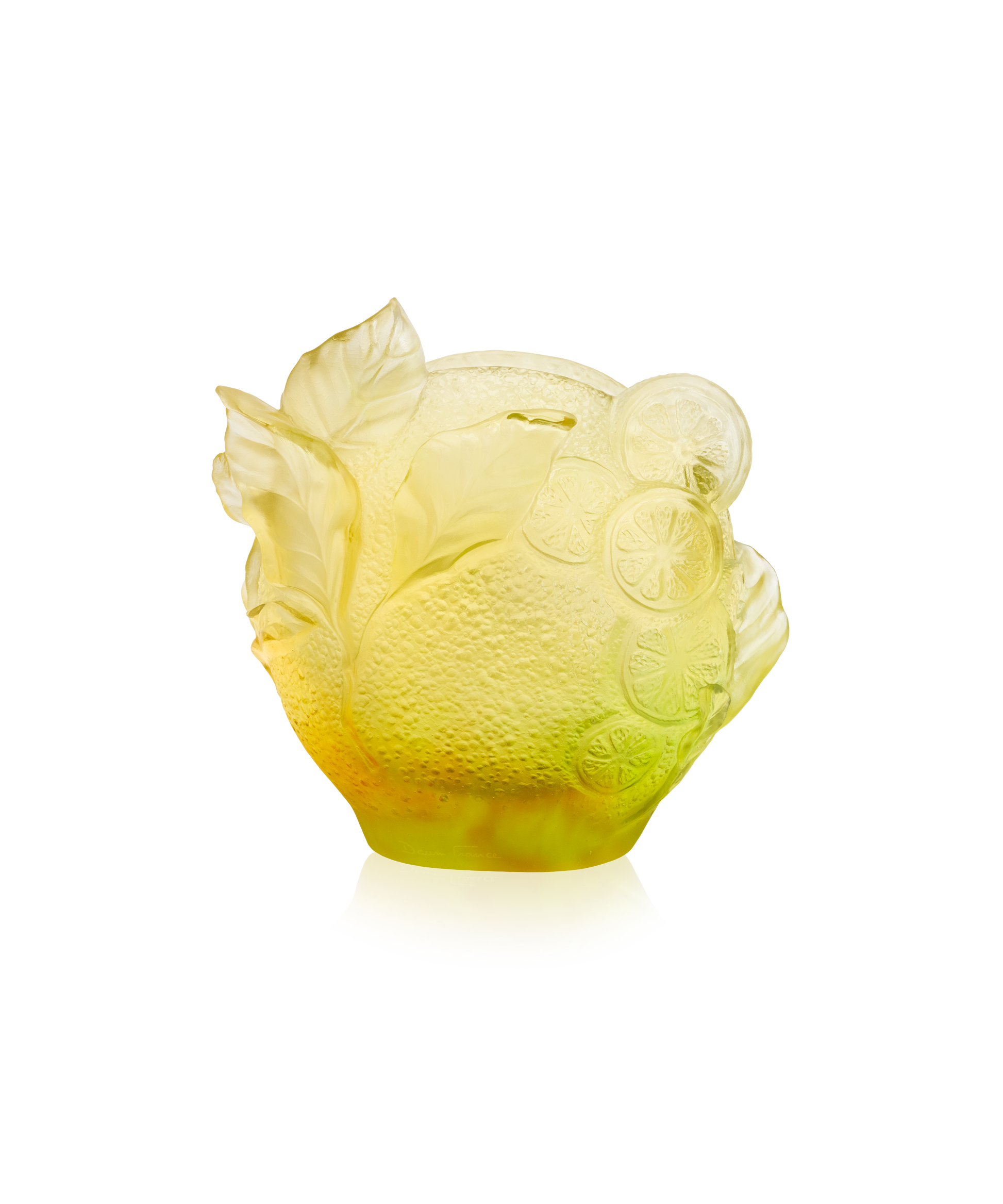 Vase moyen Citrus modèle 225ex de Daum en verre coloré avec motif sculpté de fruits et motifs citrus.
