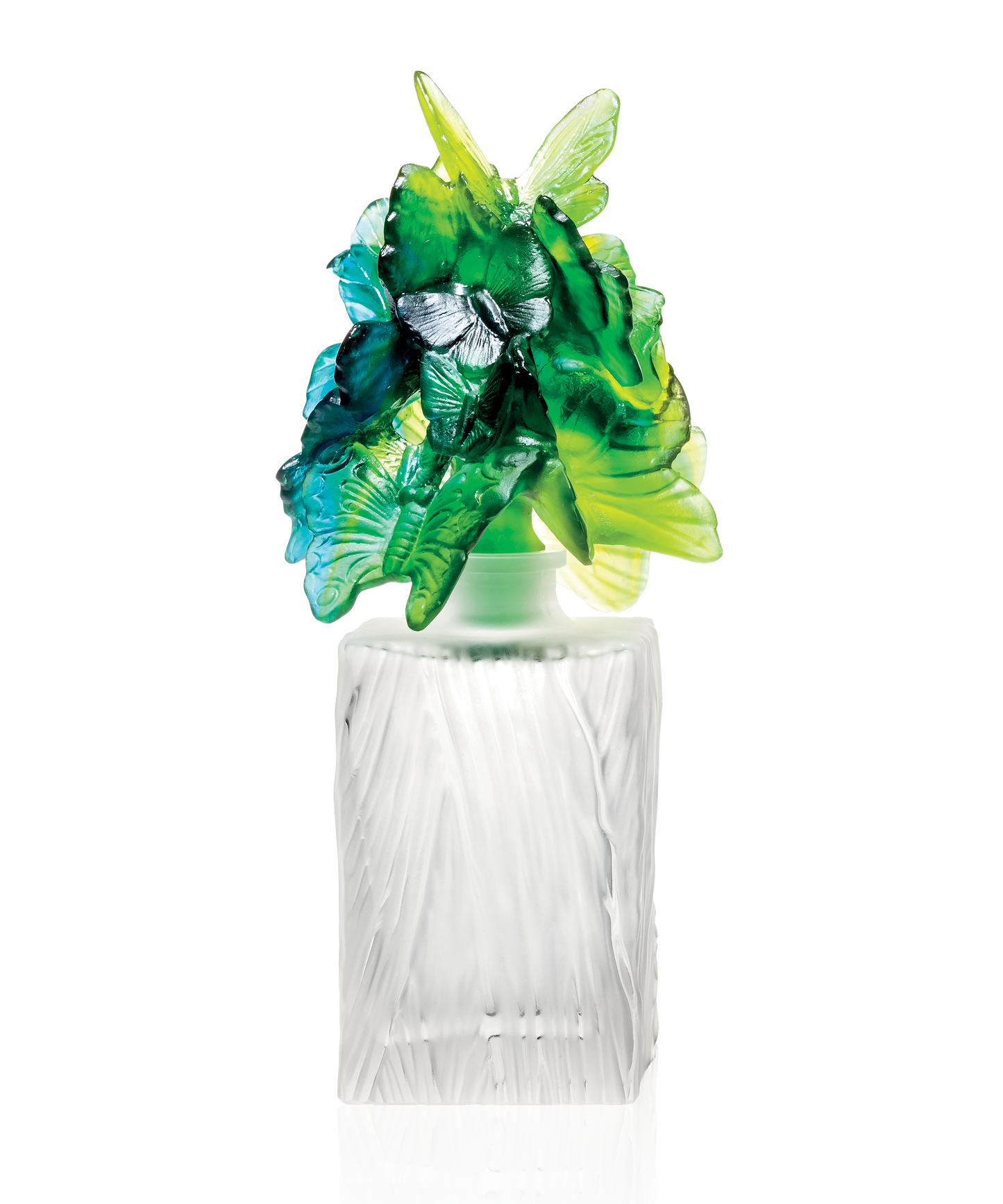 Flacon de parfum Daum Prestige L'Envol des Papillons avec design élégant en verre, illustrant la sophistication et la beauté.
