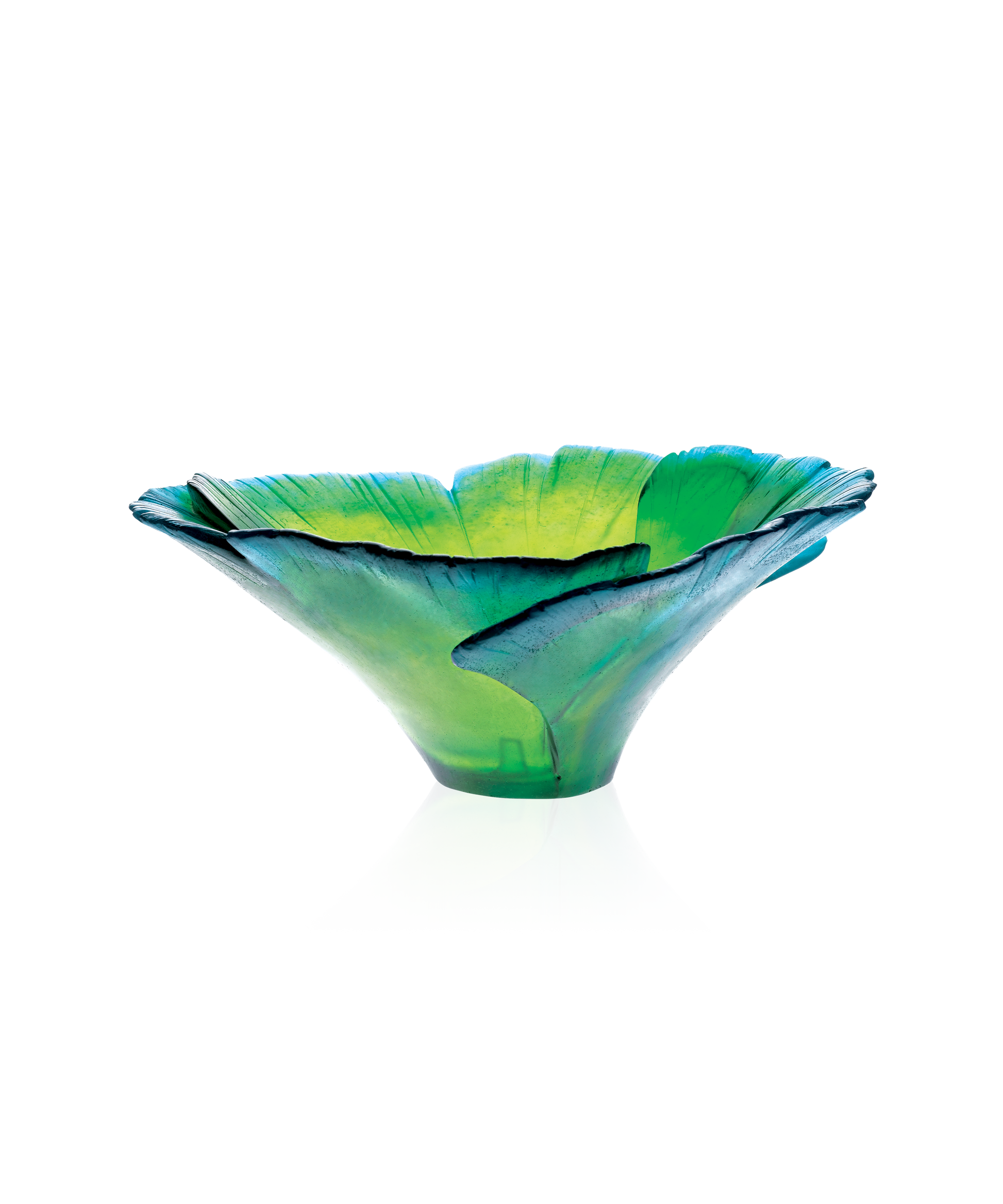 Verre en cristal Daum Ginkgo Coupe Haute verte avec motif de feuilles d'arbres en verre coloré.