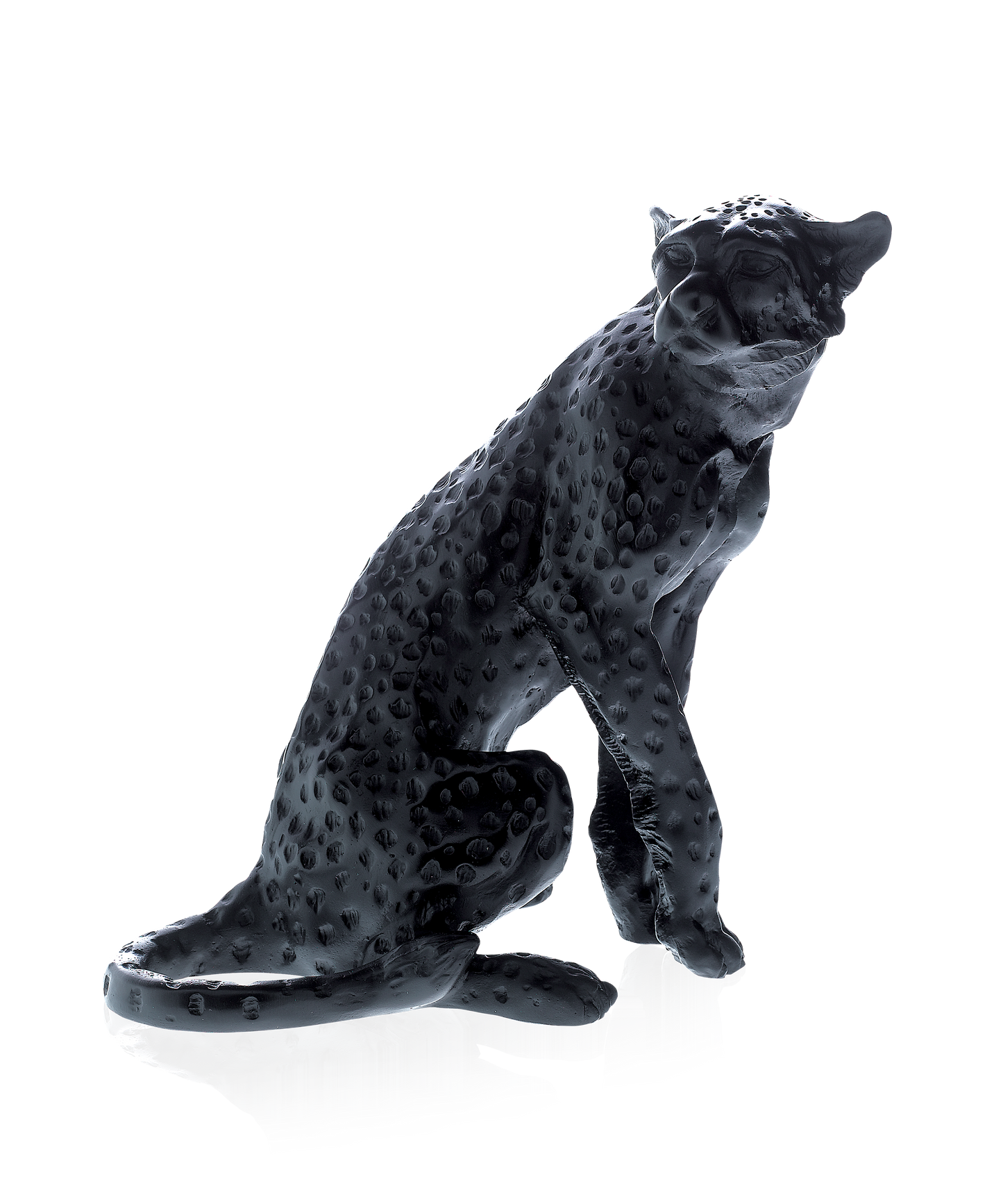 Guépard assis noir de Jean-François Leroy, sculpture en verre de marque Daum, détail élégant et finition raffinée.