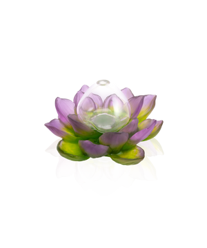Vase jardin de lotus Soliflore violet et vert de la marque Daum, avec un design élégant en verre coloré.