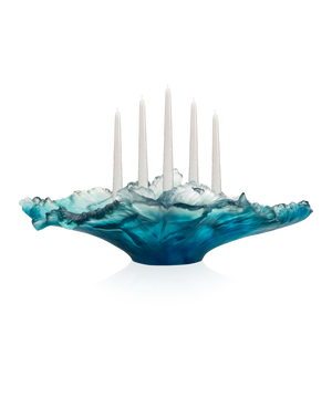 Grand candélabre Maya Daum, modèle 175ex, avec plusieurs branches en verre coloré et détails artistiques.