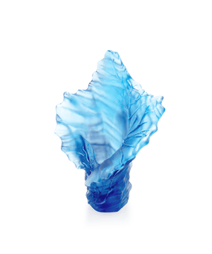 Vase moyen Mer de Corail de la marque Daum, en verre coloré avec motif inspiré de la mer, élégant et artistique.