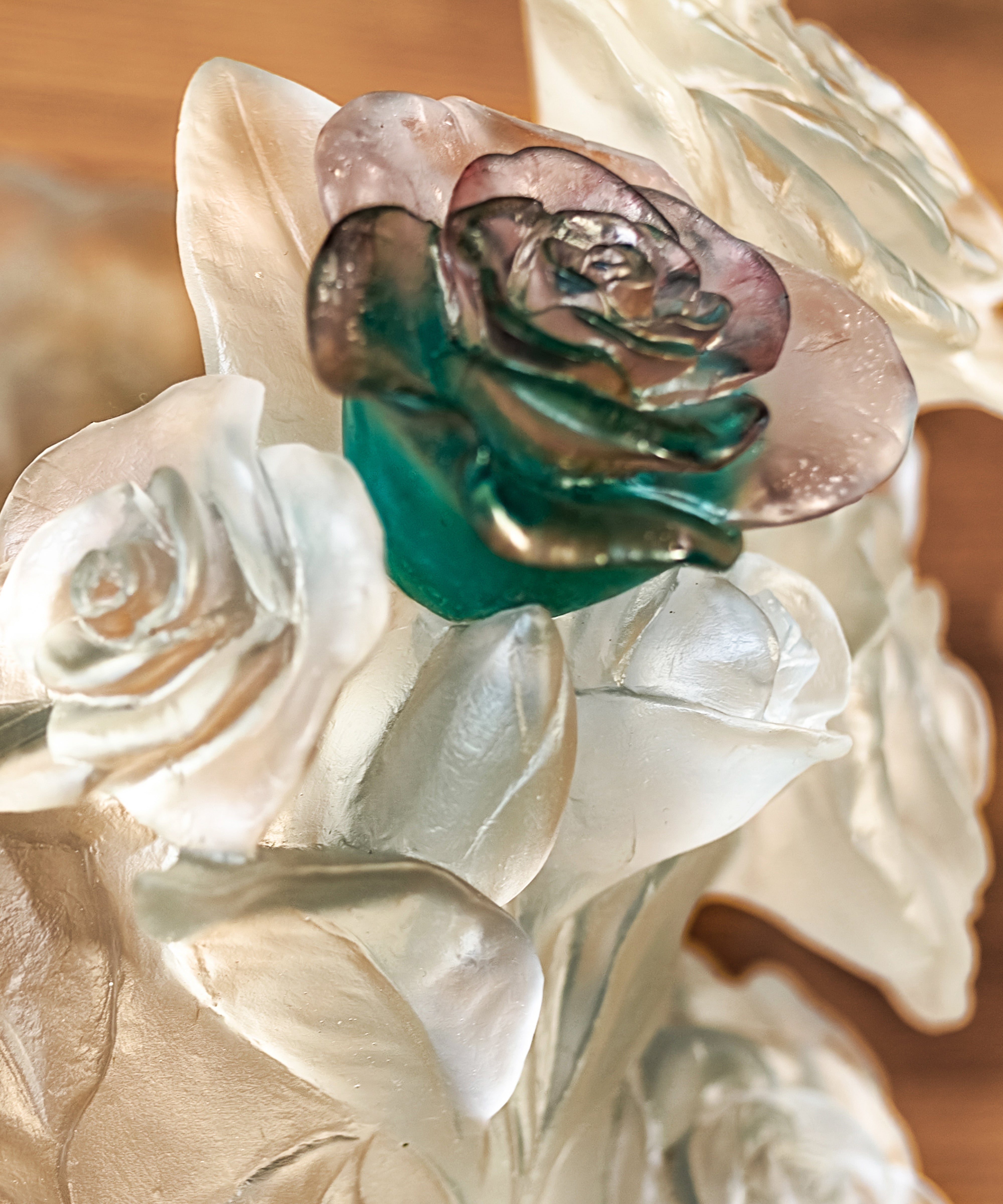 Rose Passion Vase magnum Blanc, fleur verte et rose 50ex - Daum