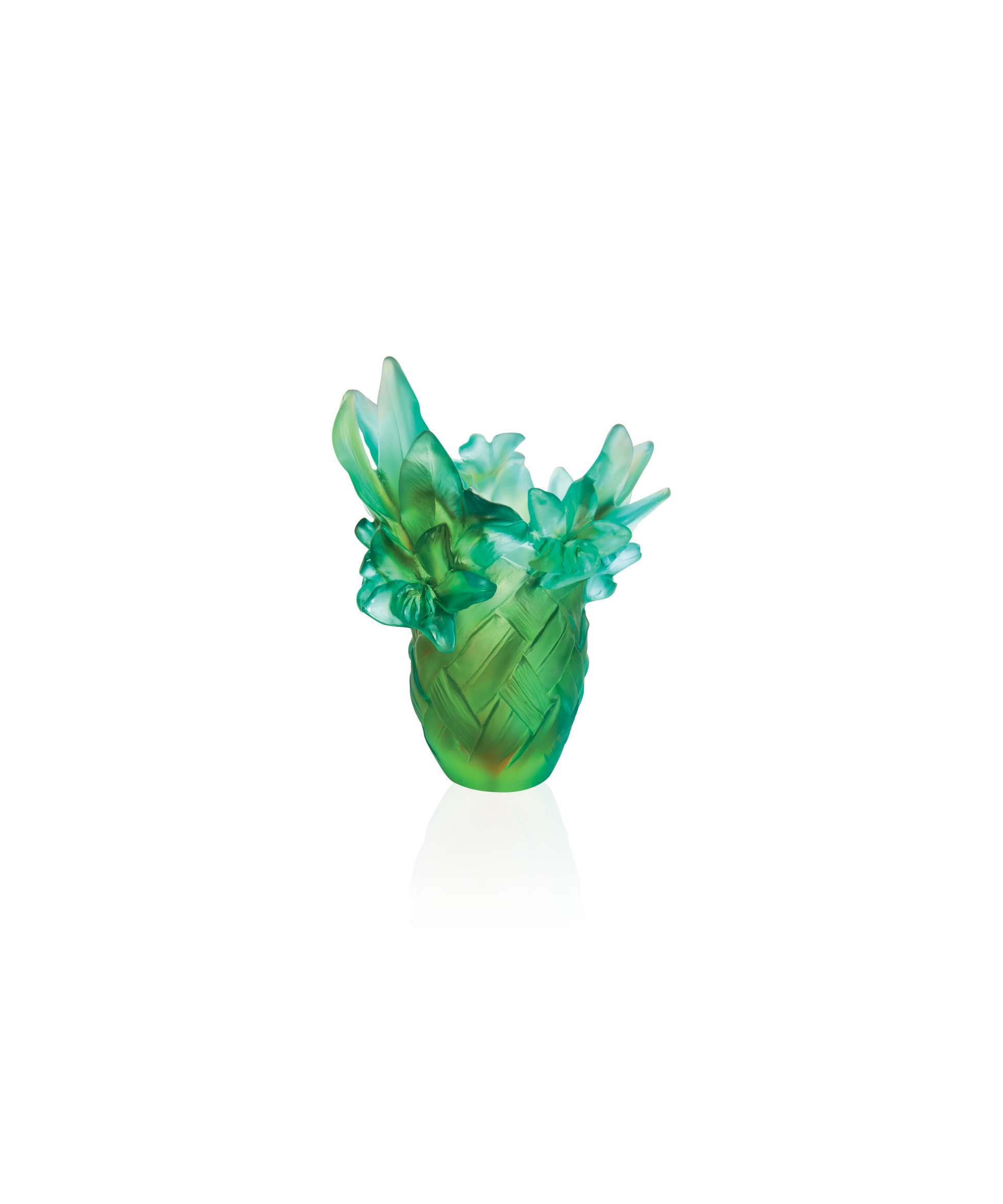 Vase petit modèle en tressage Daum, verre soufflé avec motif tressé, décoration élégante et artisanale.
