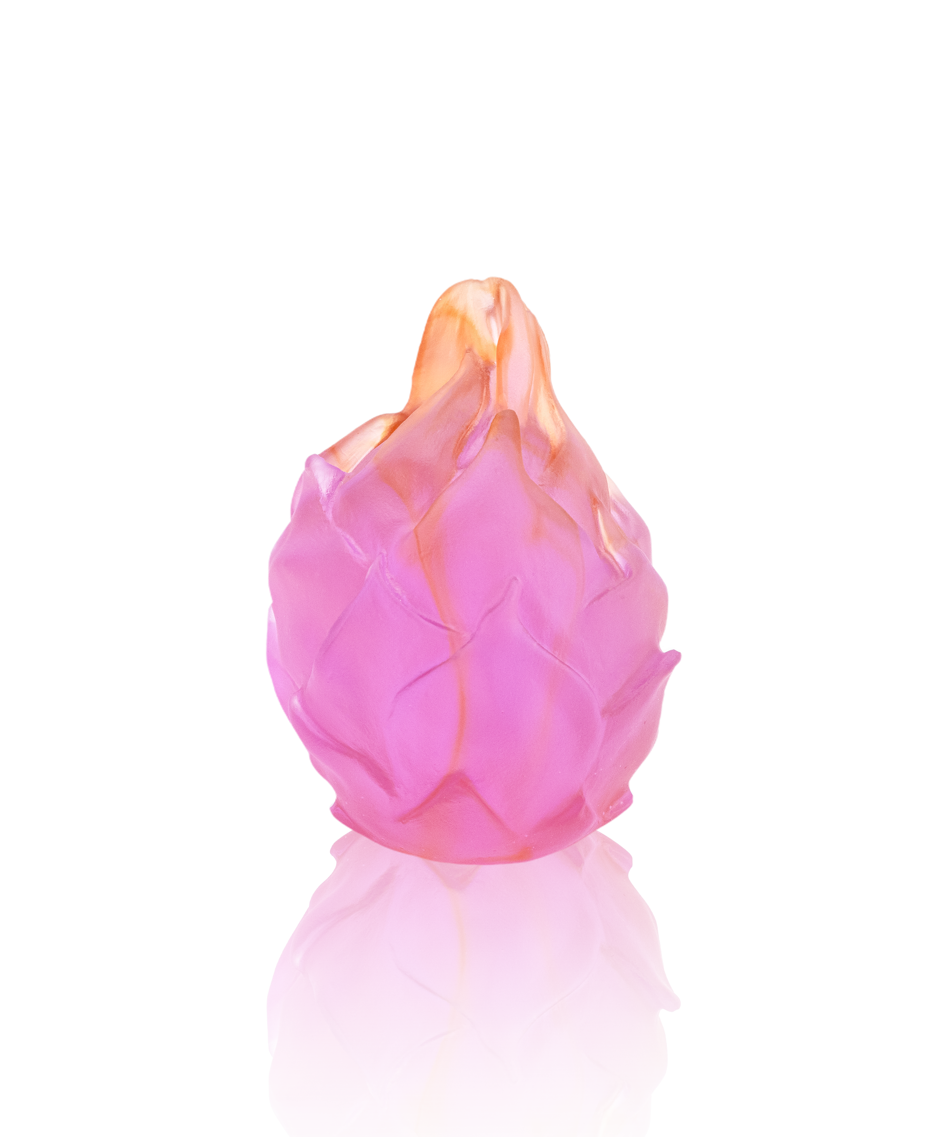 Verre en cristal Daum Tutti Frutti Fruit du Dragon de Gilles Neveu, design artistique coloré et translucide.