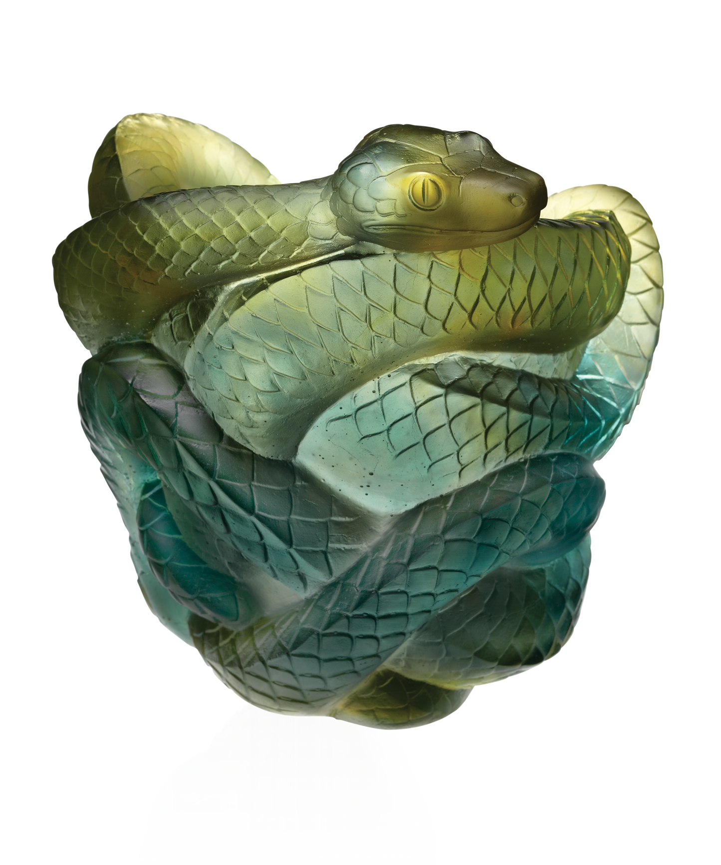 Vase serpent Daum 888ex en verre coloré avec motif serpent sculpté, élégant et artistique, posé sur une surface blanche.
