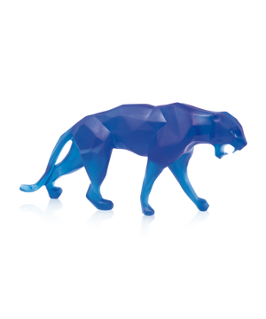 Sculpture Wild Panther Bleue de Richard Orlinski en verre Daum, détail de la tête et des motifs bleus élégants.